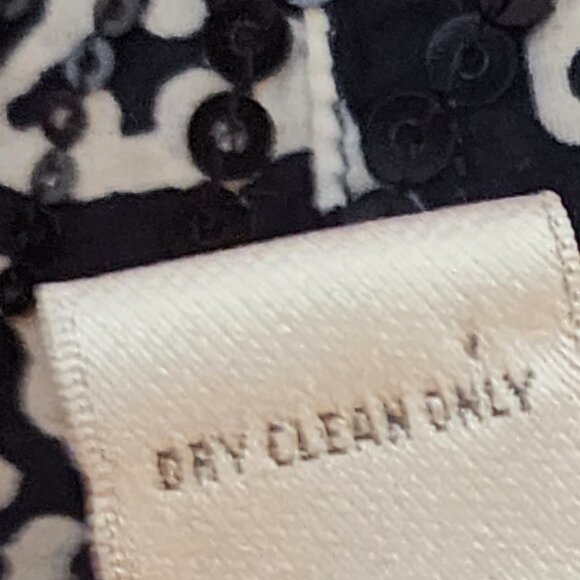 Chico's Navy White Lined Zip Back Sequin Design Hem Midi Skirt Chico Sz 3 US XL - Picture 16 of 16